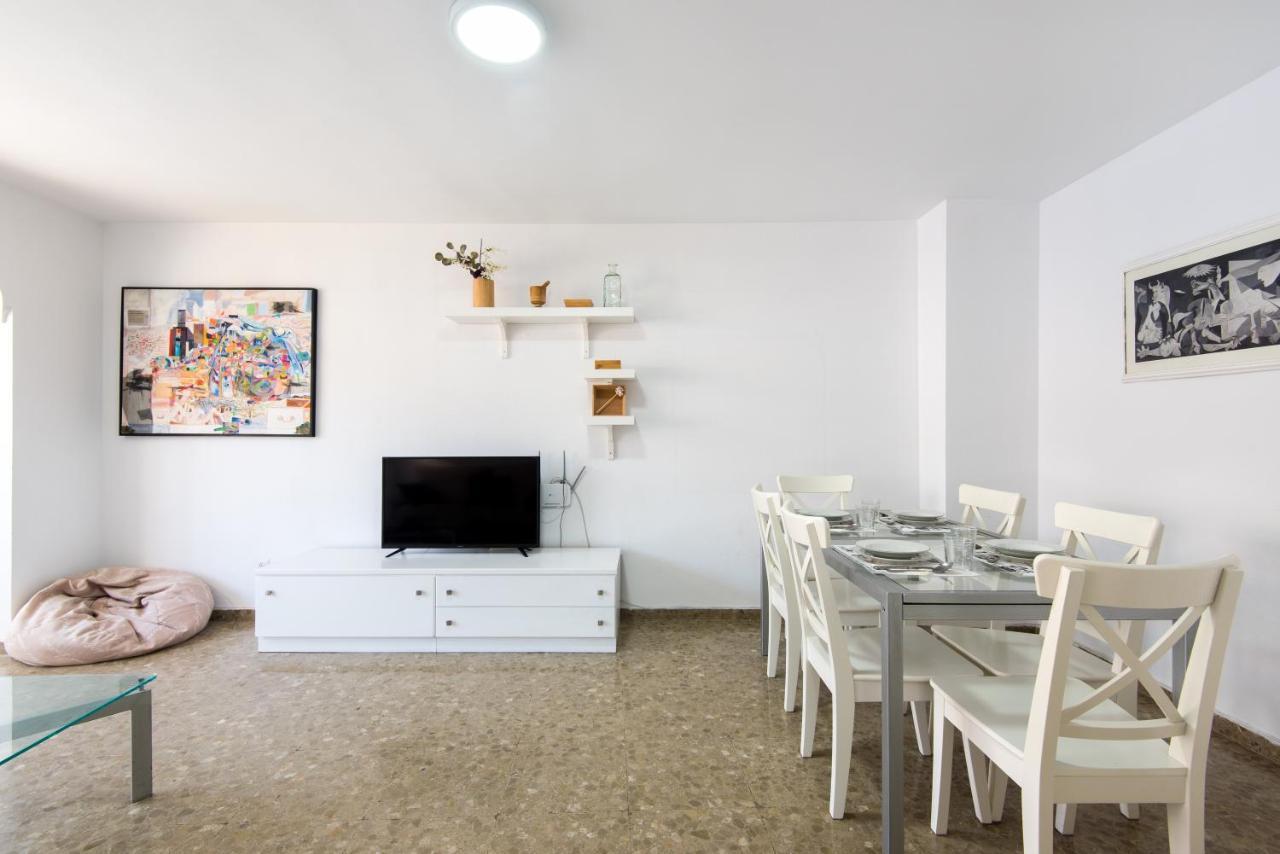 Picasso Center Apartment Malaga Zewnętrze zdjęcie