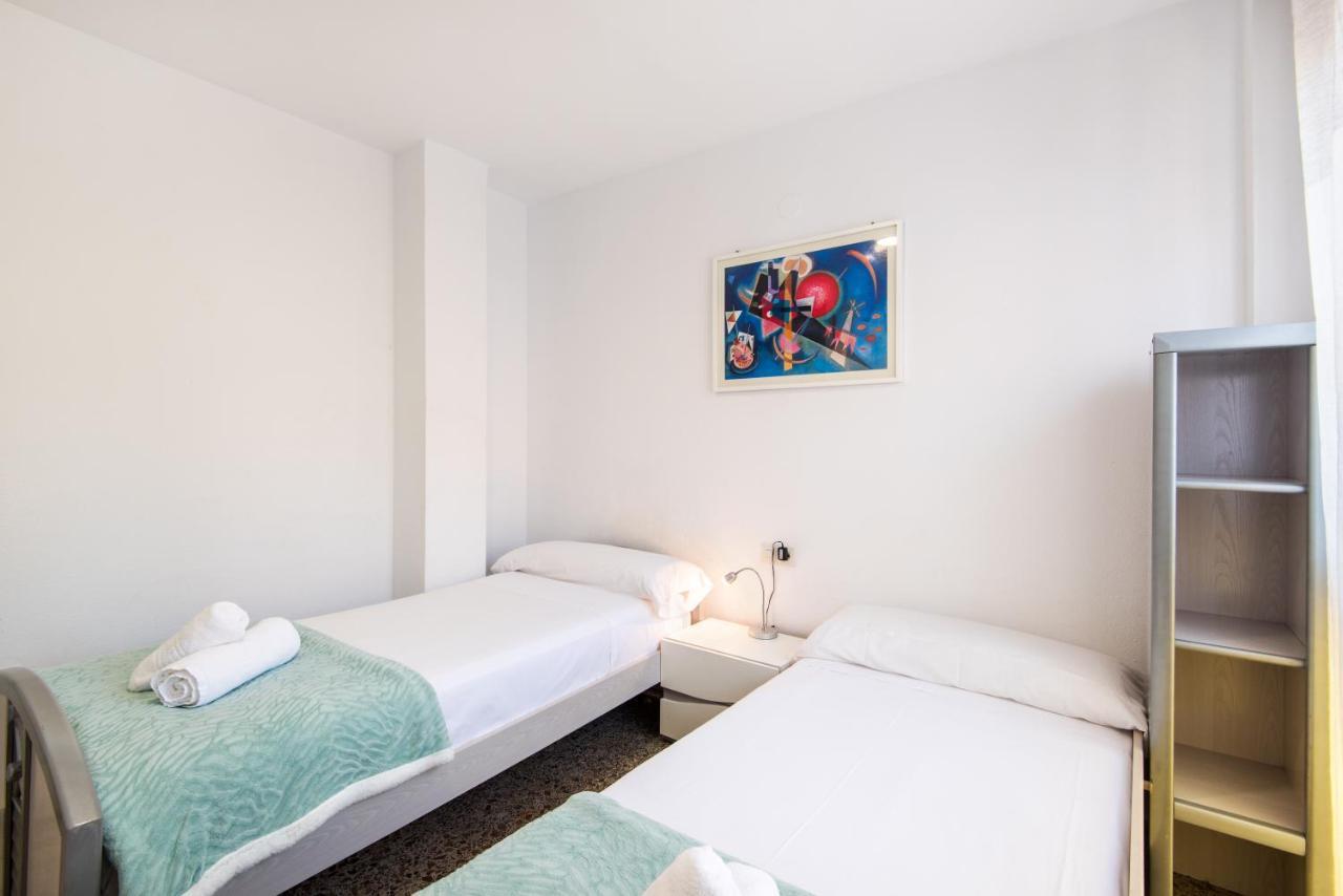 Picasso Center Apartment Malaga Zewnętrze zdjęcie